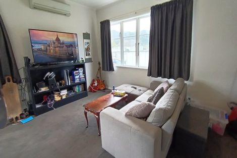 Photo of property in 227 Naenae Road, Naenae, Lower Hutt, 5011