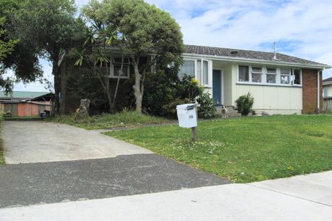 Photo of property in 14 Heyford Close, Mangere, Auckland, 2022