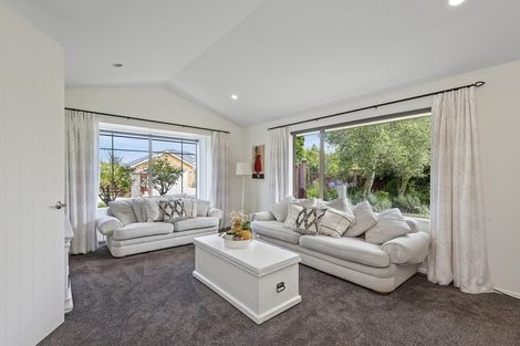 Photo of property in 11 Bernadette Street, Aidanfield, Christchurch, 8025