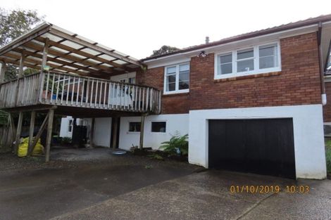 Photo of property in 225 Titirangi Road, Titirangi, Auckland, 0604