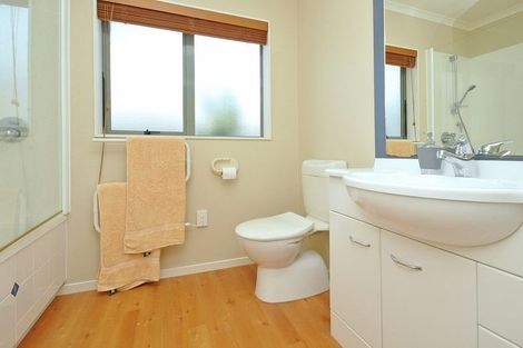 Photo of property in 43 Blackwood Drive, Wattle Downs, Auckland, 2103