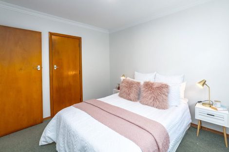 Photo of property in 40 Jocelyn Crescent, Pinehaven, Upper Hutt, 5019