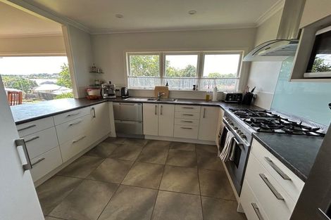 Photo of property in 1 Richardson Avenue, Pukekohe, 2120