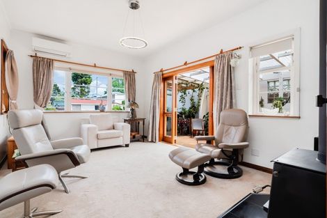 Photo of property in 8 Wairere Avenue, Kensington, Whangarei, 0112