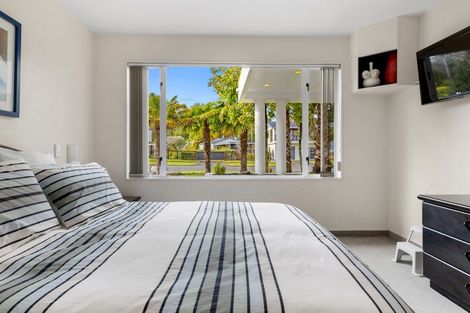 Photo of property in 13 Boundary Road, Waipahihi, Taupo, 3330