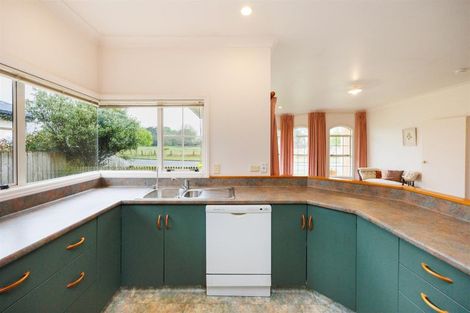 Photo of property in 3 Barnett Drive, Marton, 4710