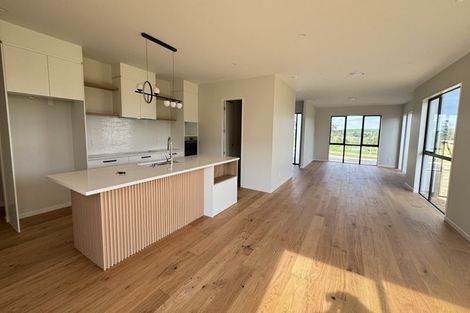 Photo of property in 1 Wagyu Lane, Karaka, 2580