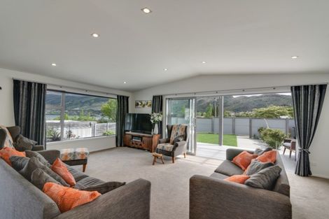 Photo of property in 14 Boyes Crescent, Frankton, Queenstown, 9300