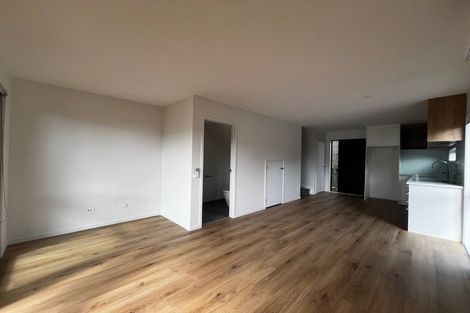 Photo of property in 3/21 Divich Avenue, Te Atatu South, Auckland, 0610