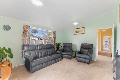 Photo of property in 43a Sandspit Road, Waiuku, 2123