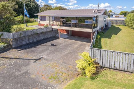 Photo of property in 18 Swinbourne Street, Waverley, 4510