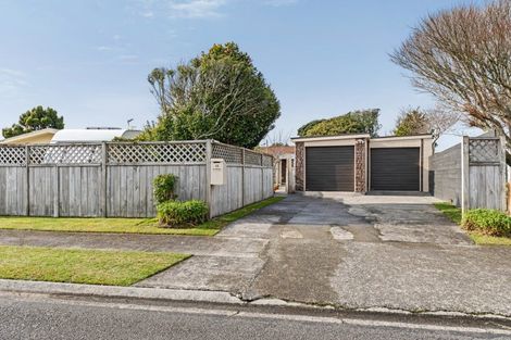 Photo of property in 13 Te Whena Place, Waitara, 4320