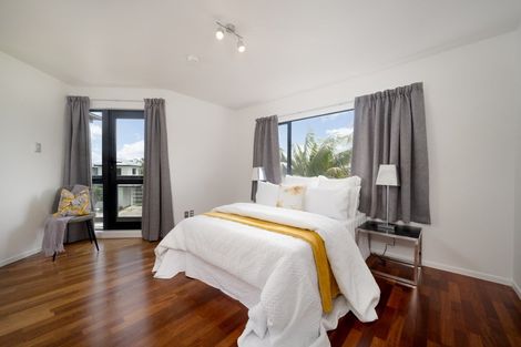 Photo of property in 8/2 Armoy Drive, East Tamaki, Auckland, 2016