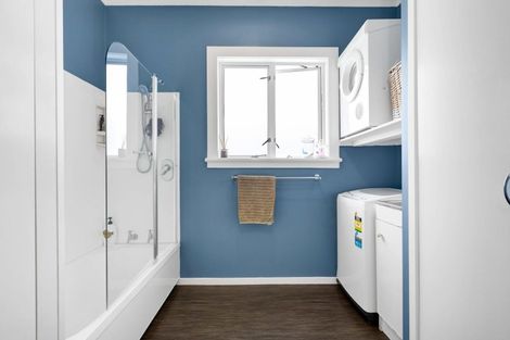 Photo of property in 34a Alberta Road, Glen Avon, New Plymouth, 4312