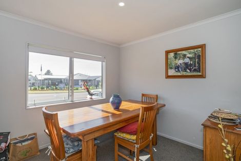 Photo of property in 42 Alf Simpson Drive, Whitianga, 3510