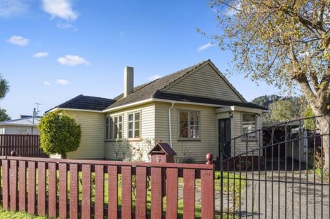 Photo of property in 6 Biddle Crescent, Taita, Lower Hutt, 5011