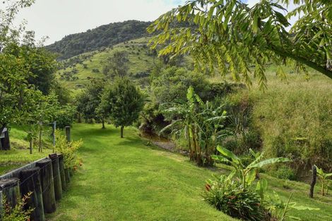 Photo of property in 599 Waihau Road, Tolaga Bay, 4073