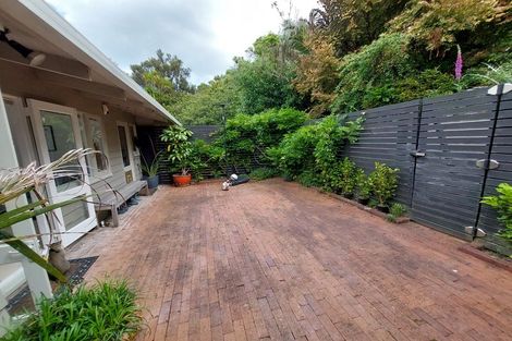 Photo of property in 1/22 Rangatira Road, Birkenhead, Auckland, 0626