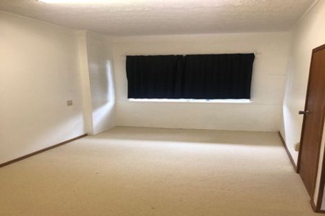 Photo of property in 280 Royal Road, Massey, Auckland, 0614