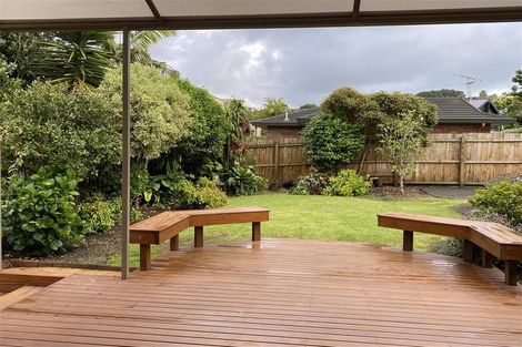 Photo of property in 2/2 Westbourne Road, Murrays Bay, Auckland, 0630
