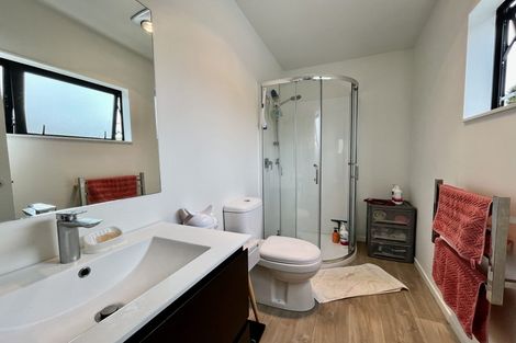 Photo of property in 61e Andrew Road, Howick, Auckland, 2010