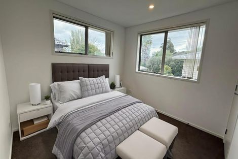 Photo of property in 47b Lynwood Road, New Lynn, Auckland, 0600