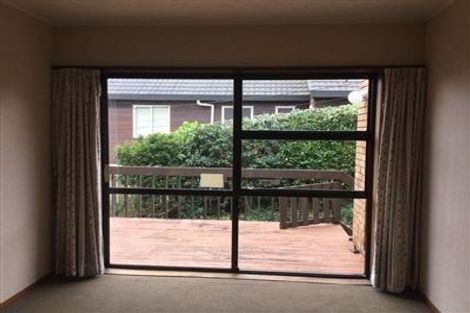 Photo of property in 1/34 Gulf View Road, Murrays Bay, Auckland, 0630