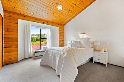 Photo of property in 1/123 Spinella Drive, Bayview, Auckland, 0629