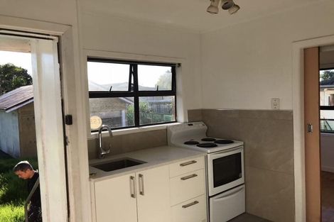 Photo of property in 614 Te Atatu Road, Te Atatu Peninsula, Auckland, 0610