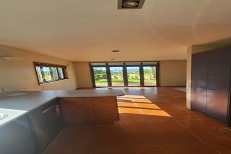 Photo of property in 1/83 East Coast Road, Castor Bay, Auckland, 0620