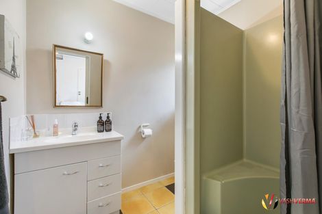 Photo of property in 29 Mcinnes Road, Weymouth, Auckland, 2103