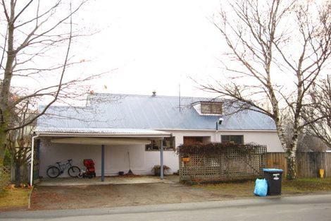 Photo of property in 19 Preston Drive, Arrowtown, 9302