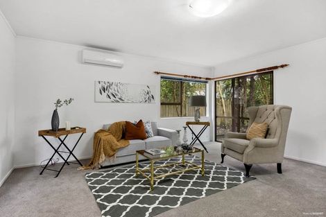 Photo of property in 3/39 Sunnynook Road, Forrest Hill, Auckland, 0620