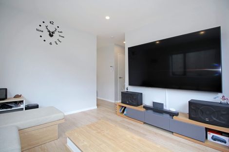 Photo of property in 32e Albrecht Avenue, Mount Roskill, Auckland, 1041