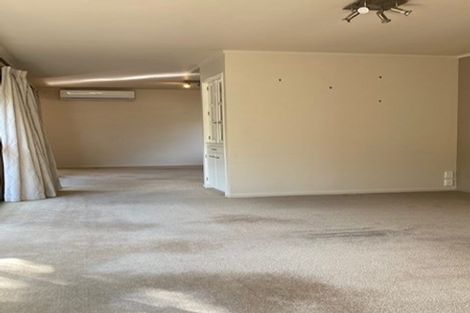 Photo of property in 2c Braemar Road, Castor Bay, Auckland, 0620