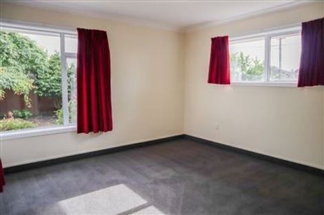 Photo of property in 229 Avonhead Road, Avonhead, Christchurch, 8042