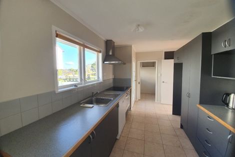 Photo of property in 5 Okataina Street, Pakuranga Heights, Auckland, 2010