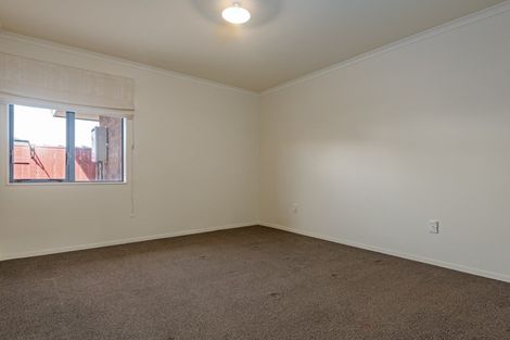 Photo of property in 8 Sorrento Place, Kelvin Grove, Palmerston North, 4414
