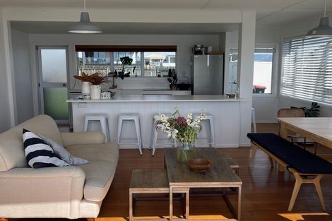 Photo of property in 107 Karewa Parade, Papamoa Beach, Papamoa, 3118