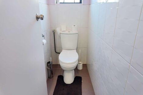 Photo of property in 372 Swanson Road, Ranui, Auckland, 0612