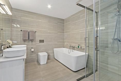 Photo of property in 32a Hewitts Road, Merivale, Christchurch, 8014