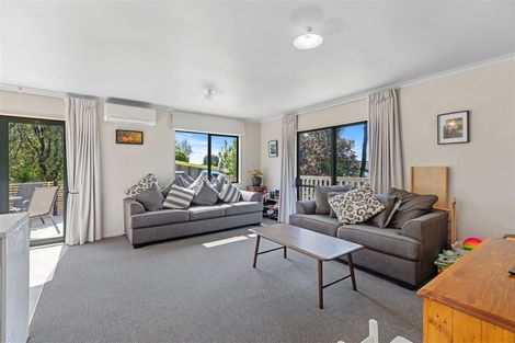 Photo of property in 3 Titiro Way, Welcome Bay, Tauranga, 3112