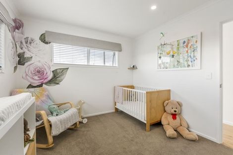 Photo of property in 19 Penton Road, Stanmore Bay, Whangaparaoa, 0932