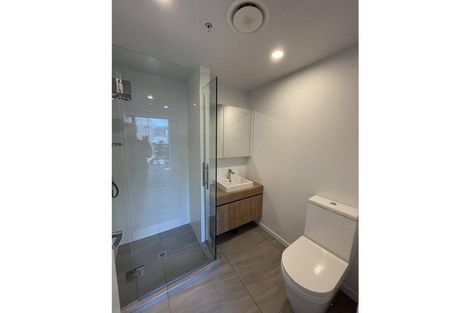 Photo of property in Pinnacle Apartments, E703/160 Victoria Street, Te Aro, Wellington, 6011
