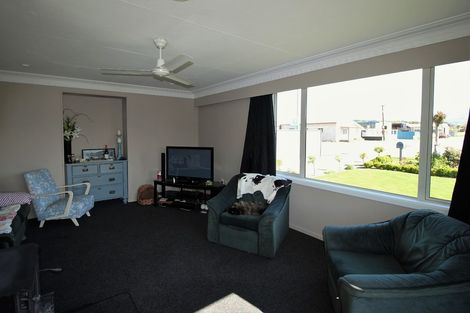 Photo of property in 61 Russell Street, Alexandra, 9320