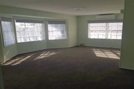 Photo of property in 61 Sandspit Road, Waiuku, 2123