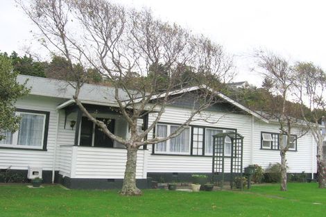 Photo of property in 1 Nathan Street, Tawa, Wellington, 5028