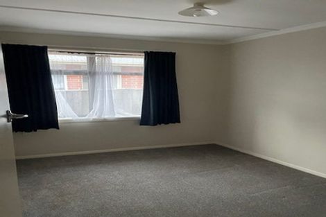 Photo of property in 415 Kaikorai Valley Road, Bradford, Dunedin, 9011