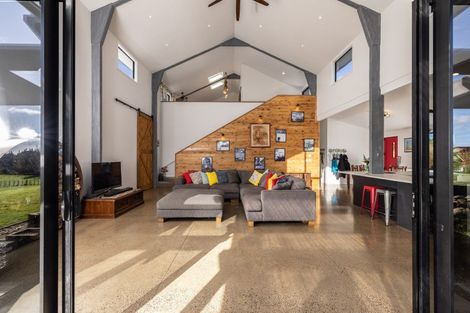 Photo of property in 17 Sarona Park Drive, Omanawa, Tauranga, 3171