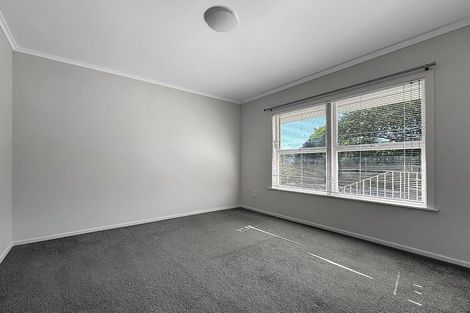 Photo of property in 1/216 Beach Road, Campbells Bay, Auckland, 0630